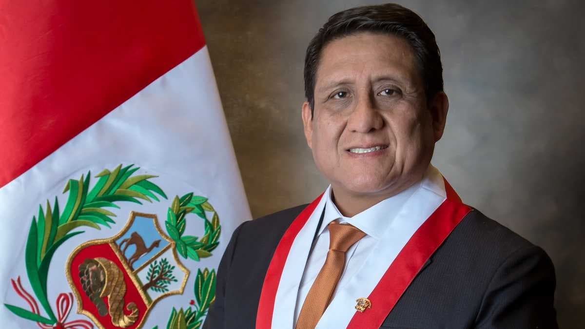 Congresista Héctor Ventura estará en fiscalización