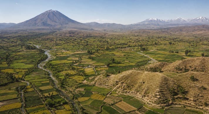 "Are-quiapí" los pueblos entre los apus: Los pueblos que construyeron Arequipa