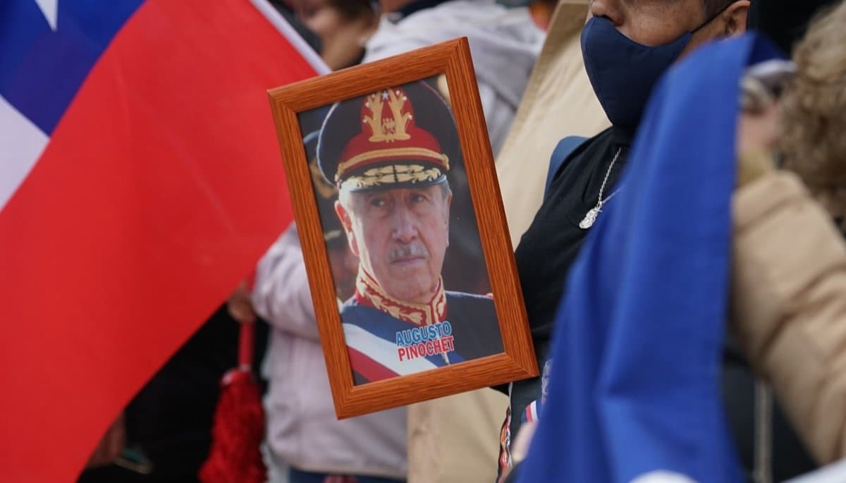 Los herederos de Pinochet deben devolver fondos al Estado chileno