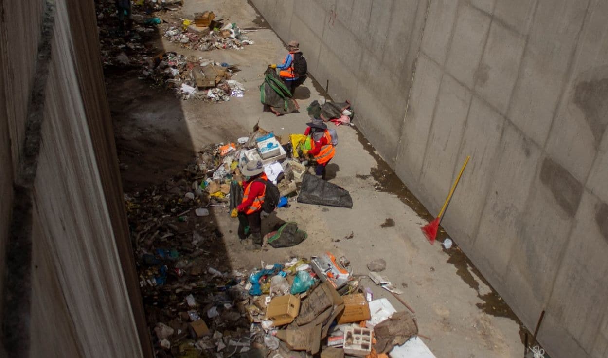 Recogen 50 toneladas de basura de las torrenteras Venezuela y Los Incas