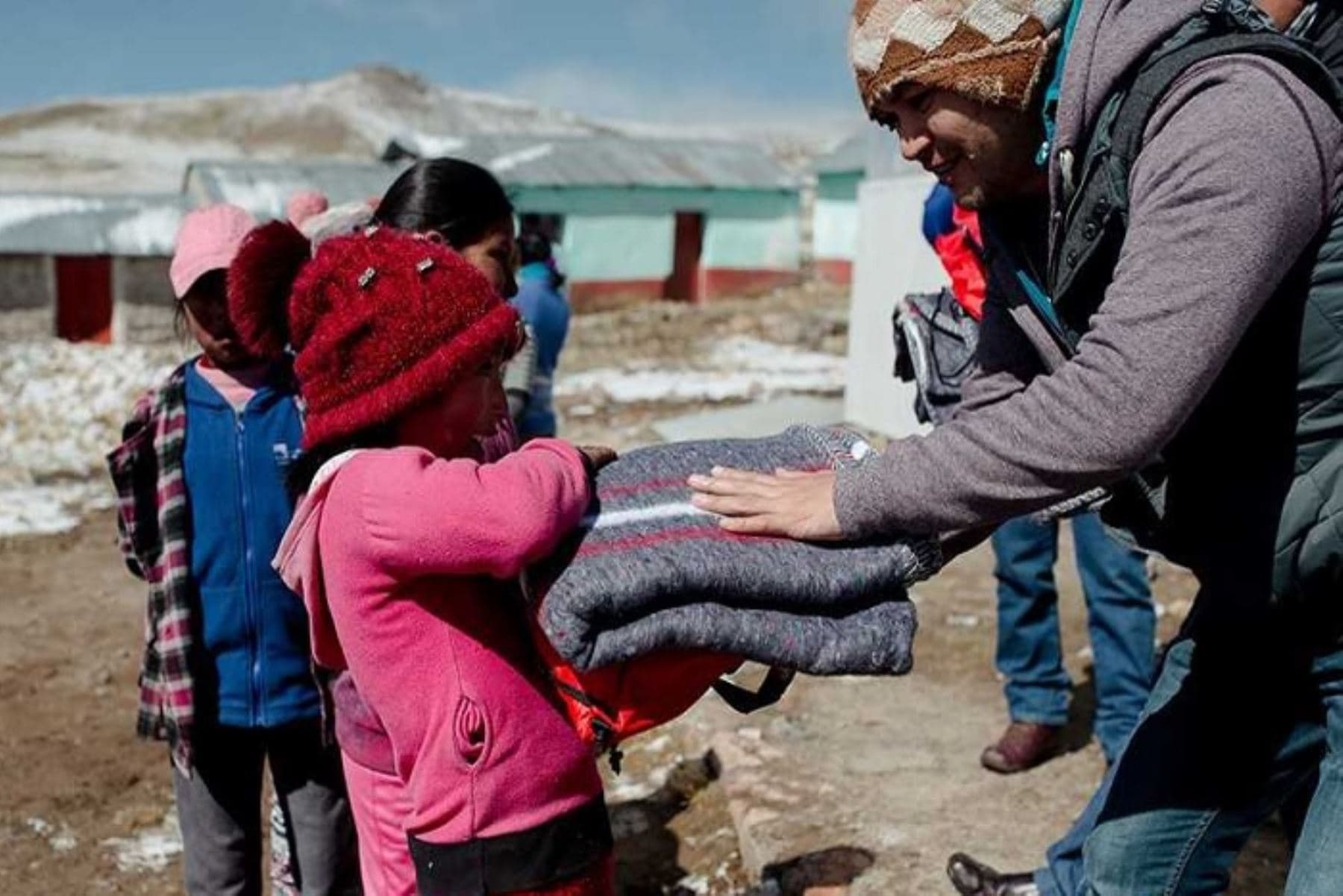 Prevén temperaturas bajo cero en la sierra peruana hasta mañana