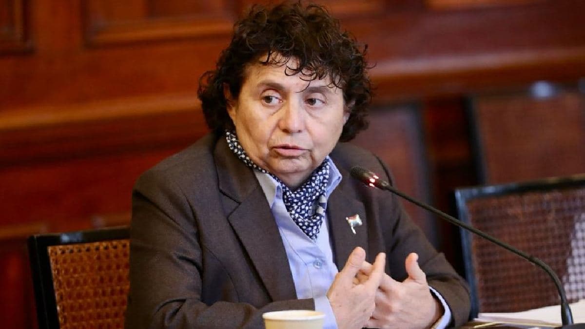 Susel Paredes fue sancionada por insultar a los congresistas