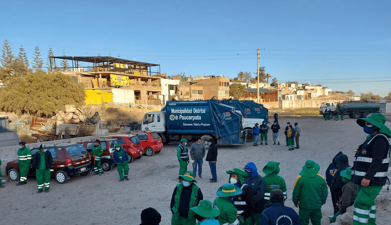 Trabajadores de limpieza de Paucarpata continúan en protesta