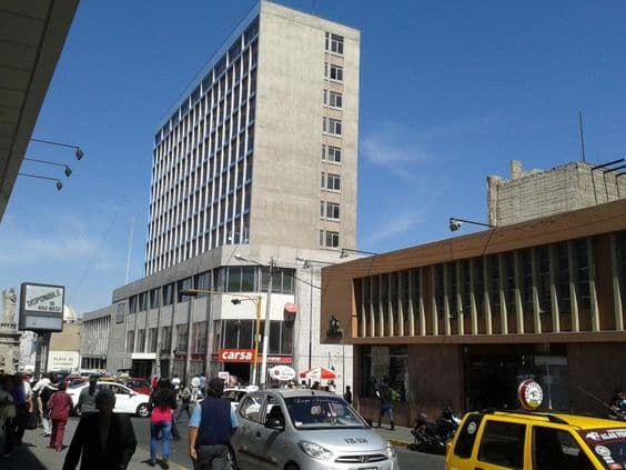 Concesionaria sin recursos abandona Hotel Presidente