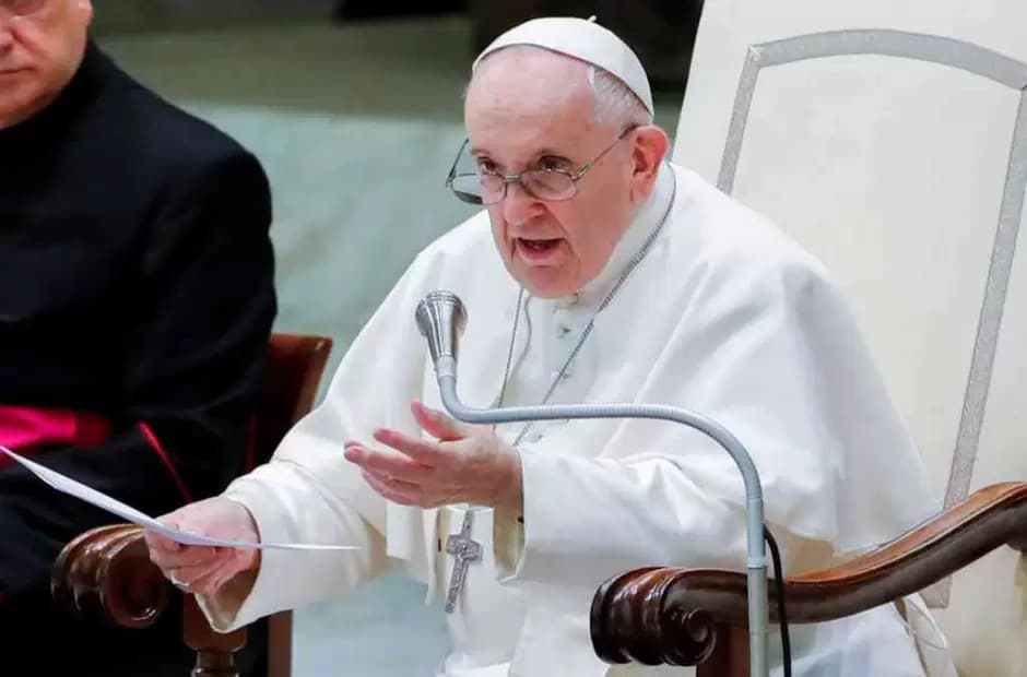 Papa Francisco releva a un obispo de Puerto Rico