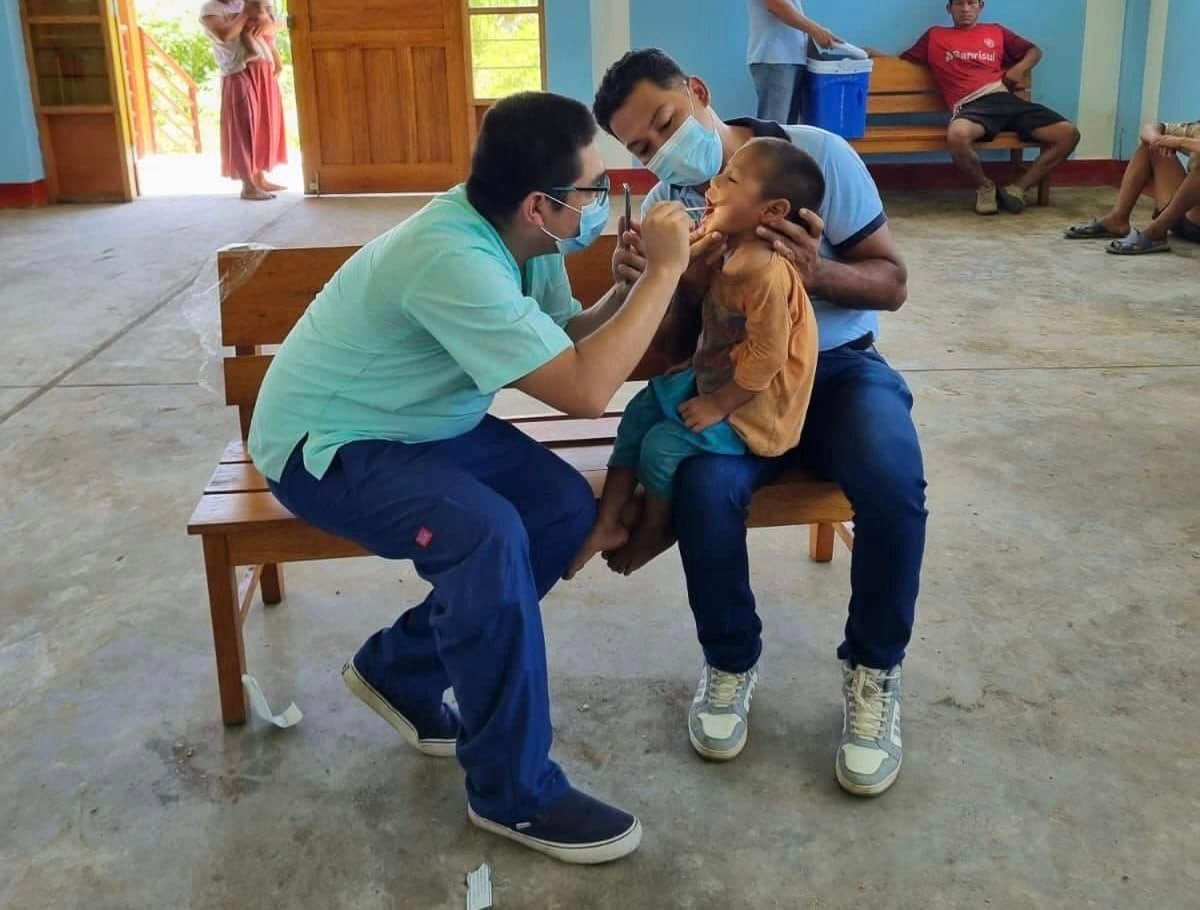 Expertos en salud atienden en Ucayali por brote de tos ferina