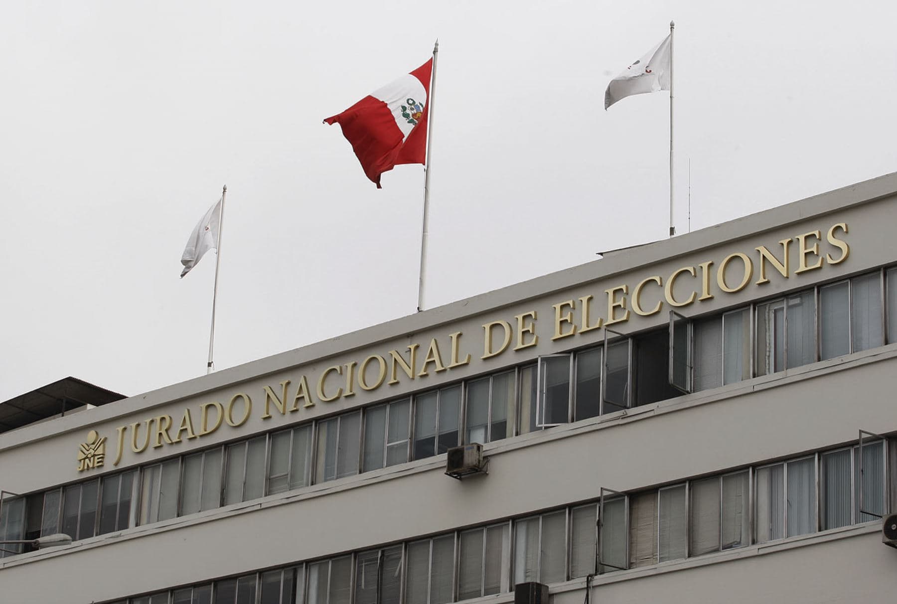 JNE propone debates entre Fujimori y Castillo para el 23 y 30 de mayo