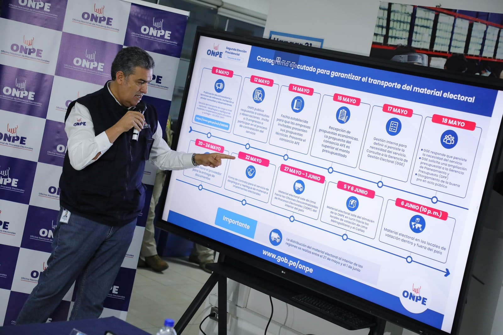 ONPE reasigna más de 360 mesas de votación por huelgas y conflictos