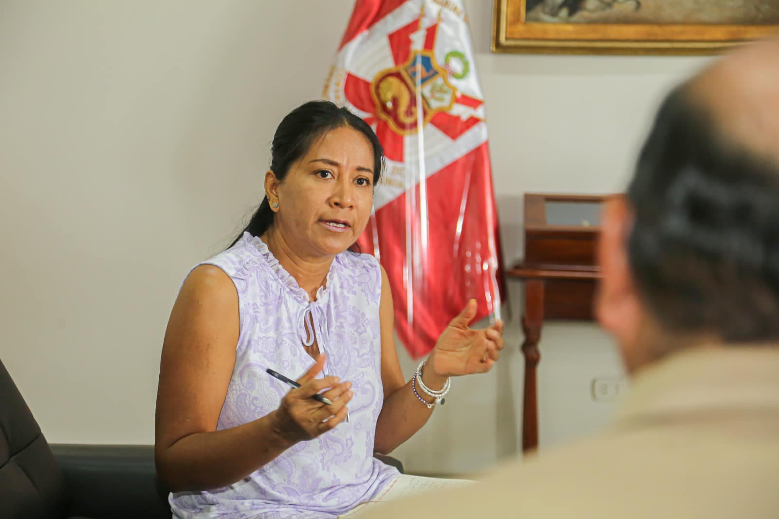 Ordenan levantar secreto bancario de legisladora Rosío Torres