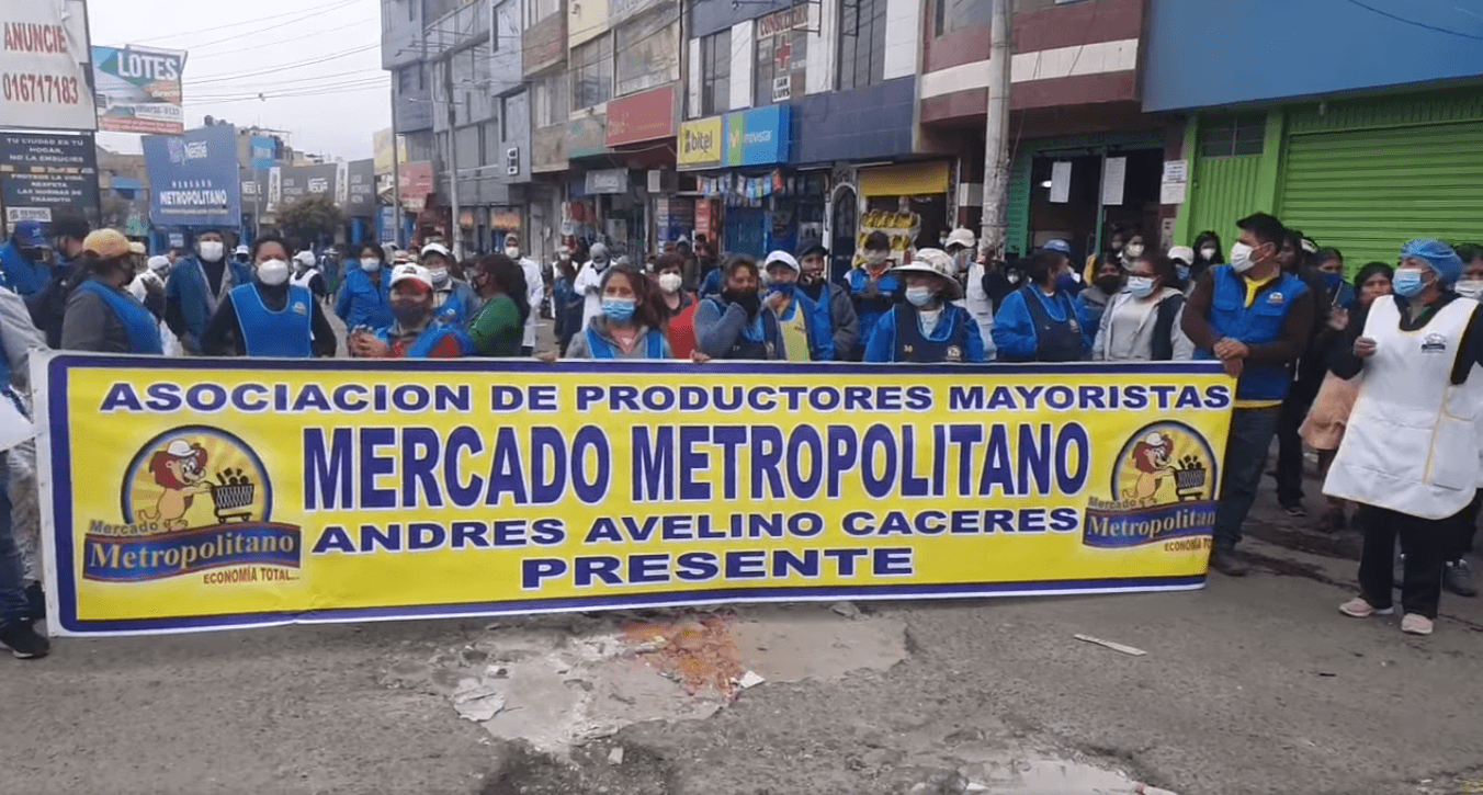 Comerciantes en contra del cierre de Av. Vidaurrázaga