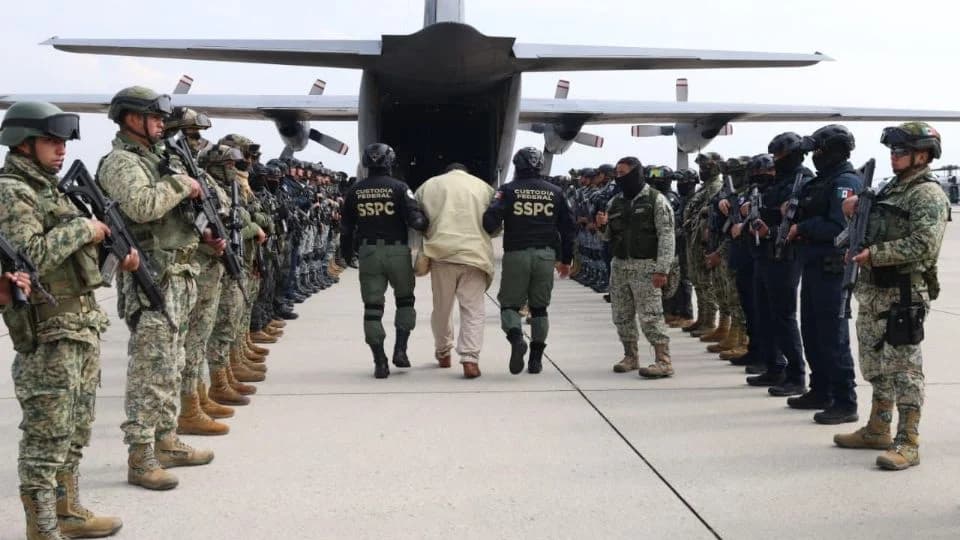 México entrega a 37 miembros del crimen organizado a Estados Unidos
