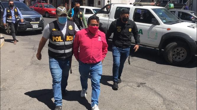 Detienen a candidato a alcaldía de Cayma por lavado de activos