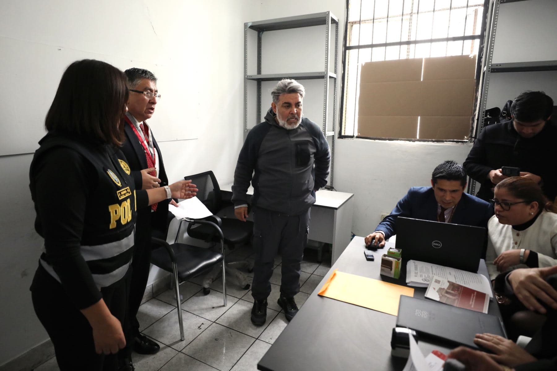 Ordenan 18 meses de prisión preventiva a Andrés Hurtado
