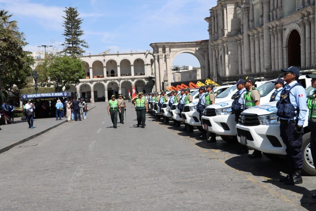 Policías y serenos vigilarán de forma permanente el Cercado