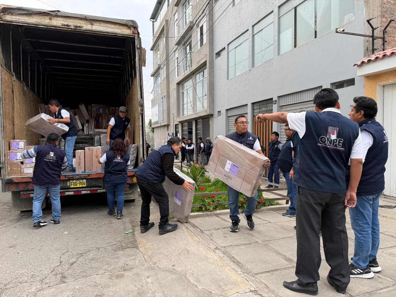 Pobladores del Cono Norte piden más buses de transporte público