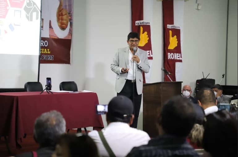 Rohel Sánchez planea ejecutar megaproyectos para Arequipa
