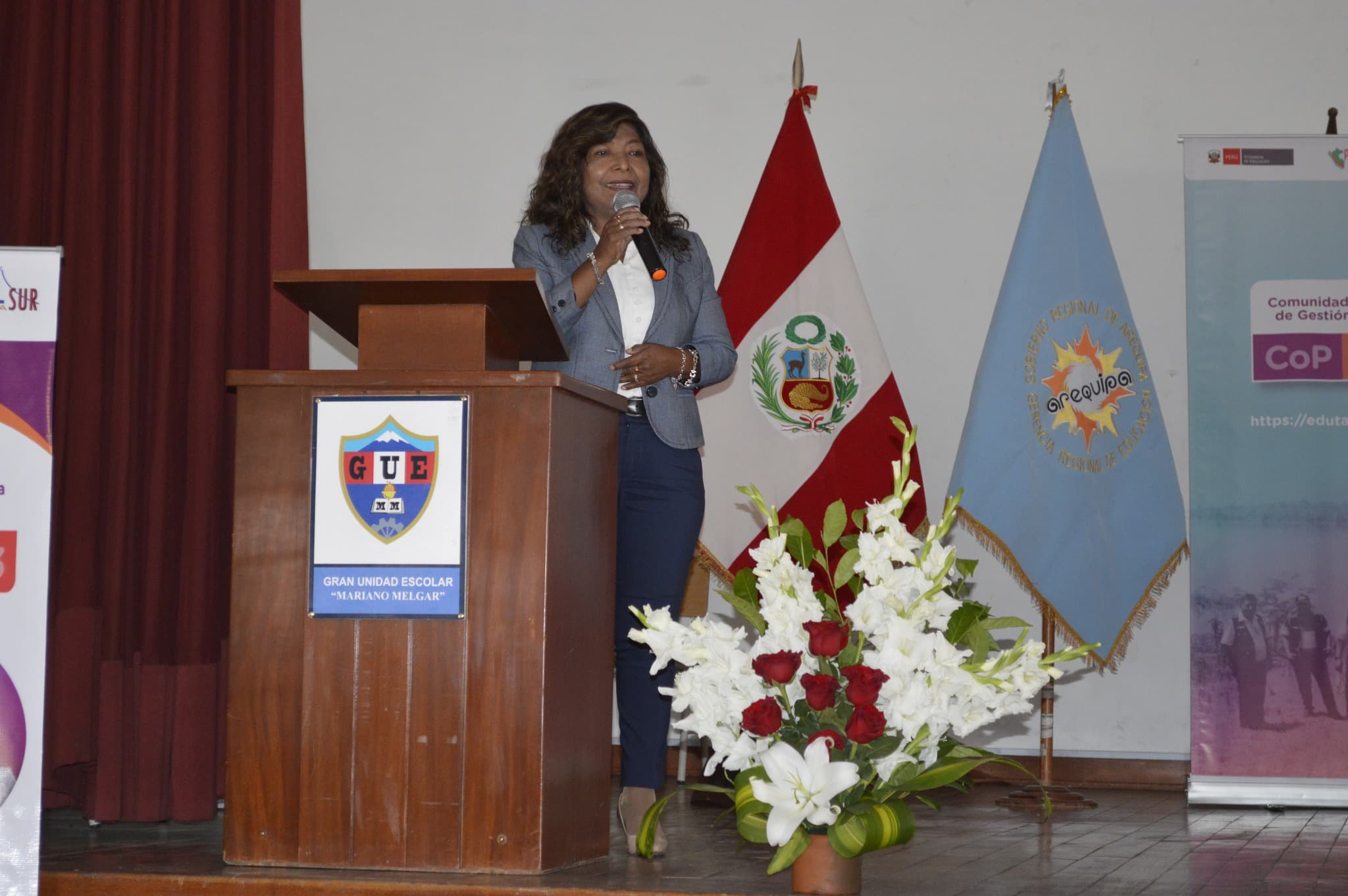 Gremio docente pide interpelar a gerenta regional de Educación
