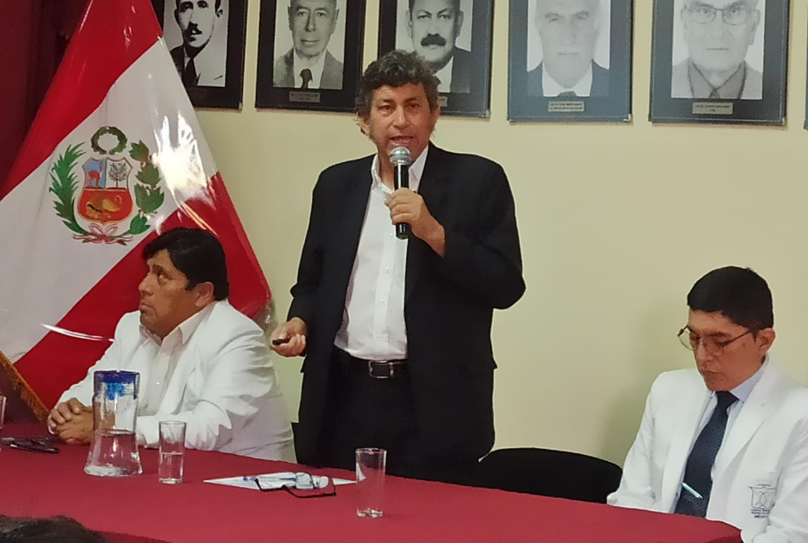 Gerente de Salud confirmó ayer nombramiento de 437 servidores