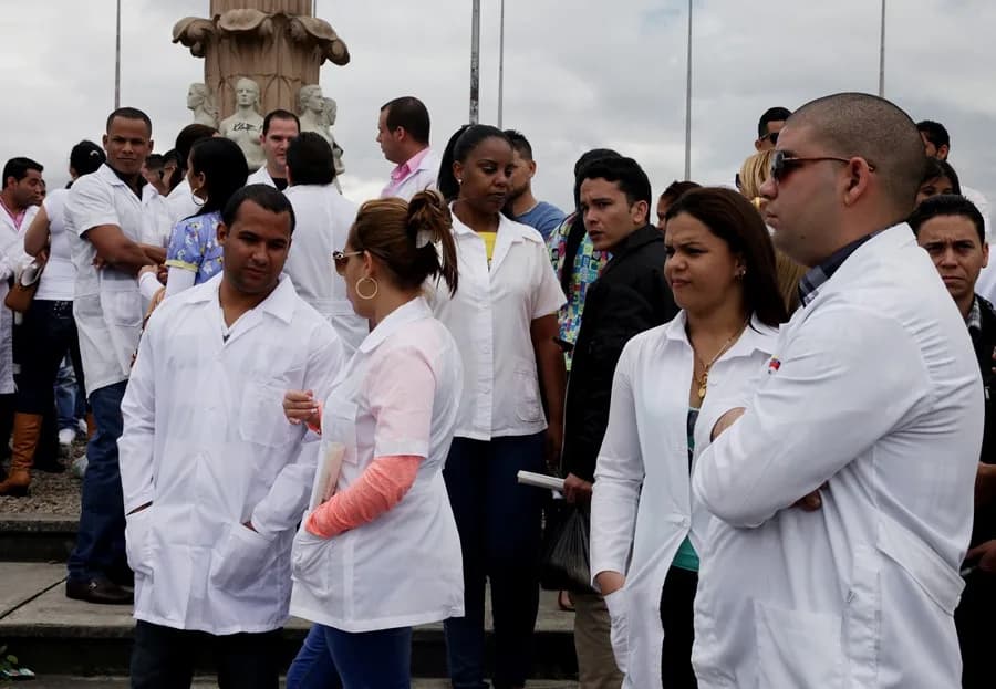 CIDH denuncia abusos laborales en misiones médicas cubanas
