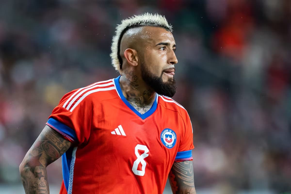 Arturo Vidal sería titular ante selección peruana
