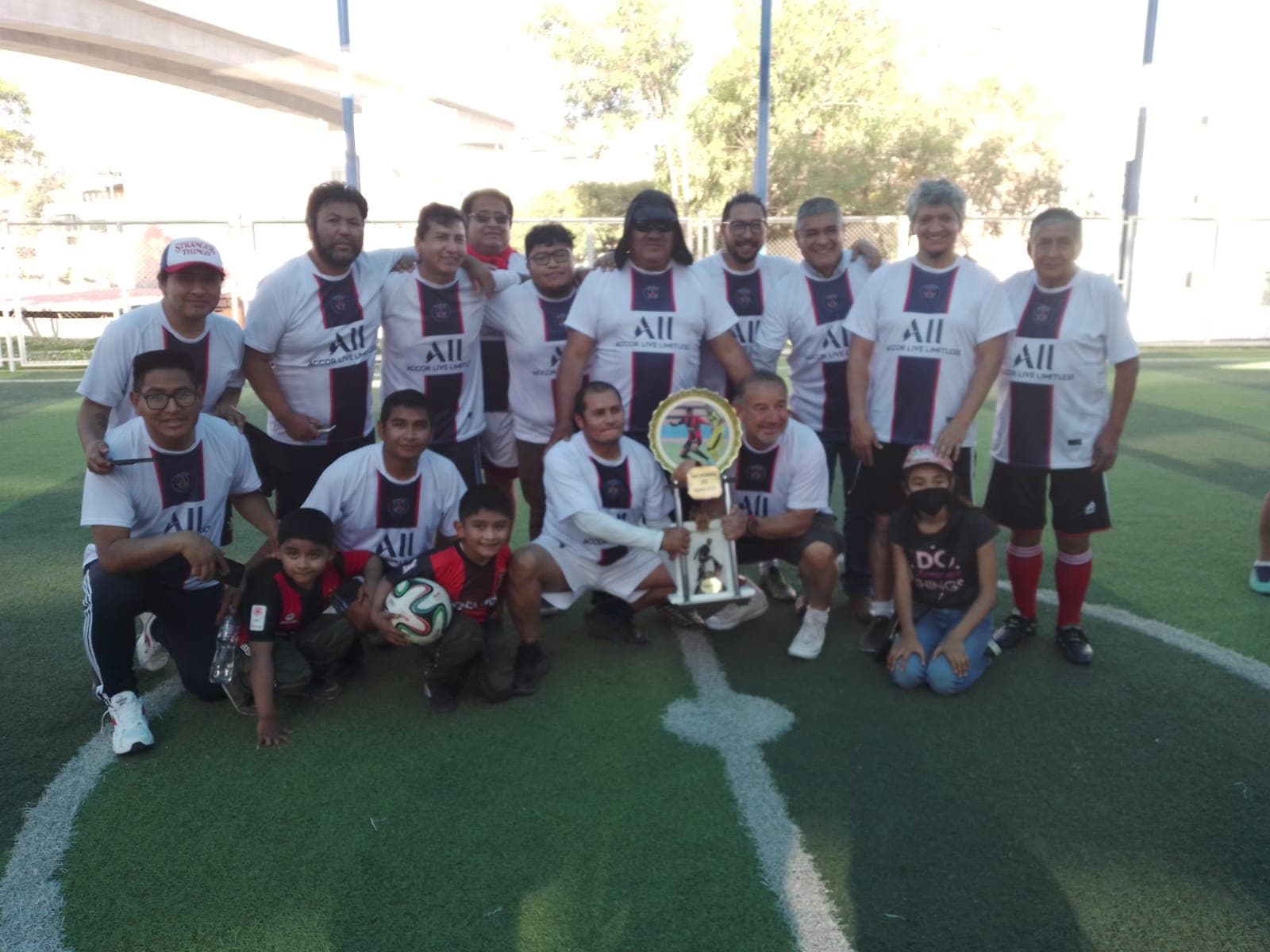 Confraternidad deportiva entre los periodistas