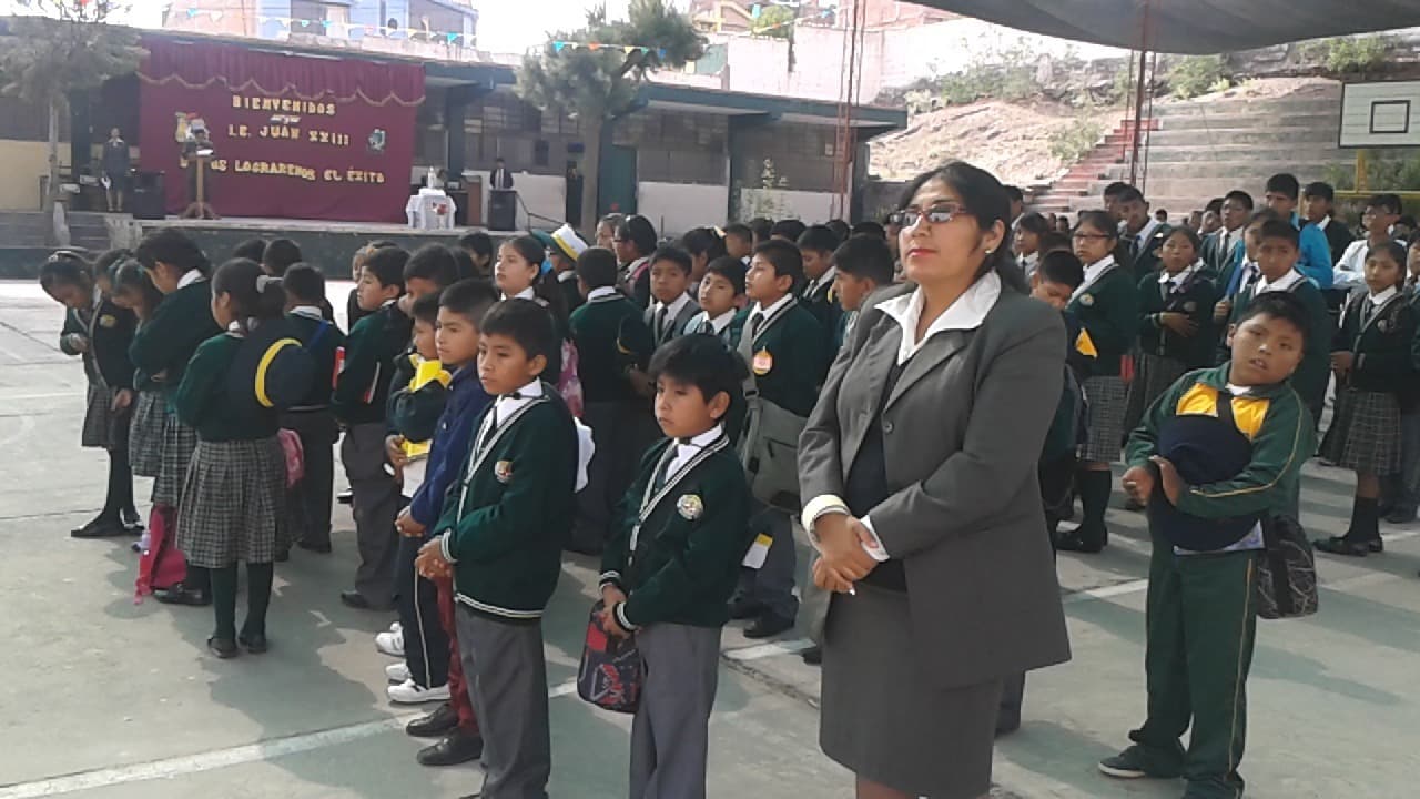 Desde hoy retrasan la hora de ingreso en colegios de Arequipa
