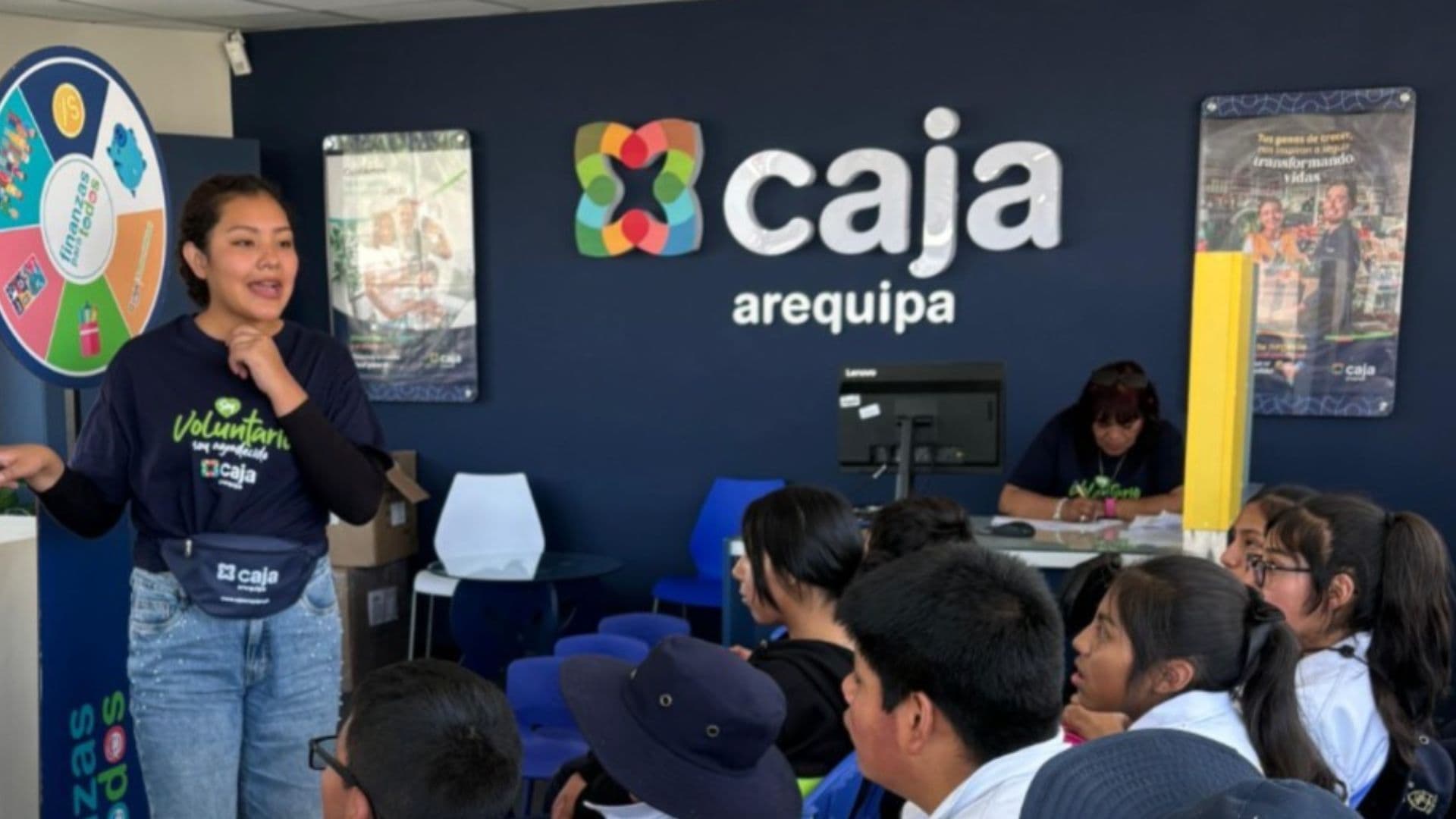 Premian programa “Finanzas para Todos” de Caja Arequipa