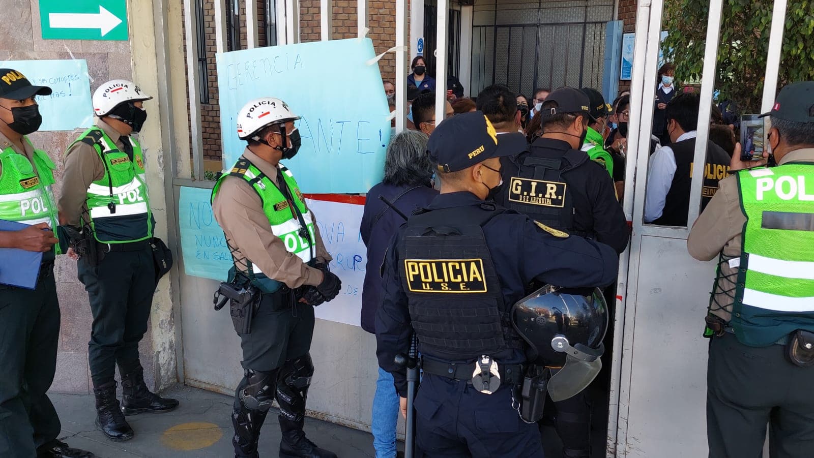Se suspenden protestas en Salud tras promesa de S/250