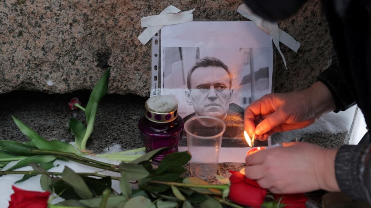 Autoridades rusas devolvieron cuerpo de Navalny a su familia