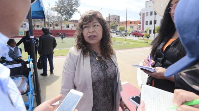 Evalúan suspender labores escolares en Arequipa