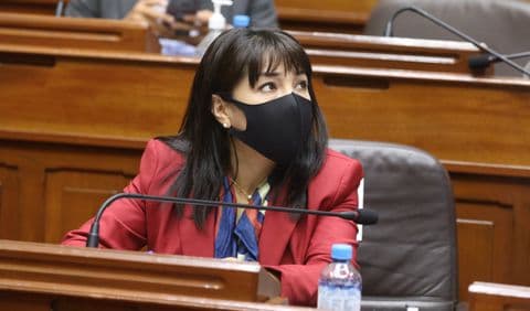 Otorgan voto de confianza a gabinete Vásquez