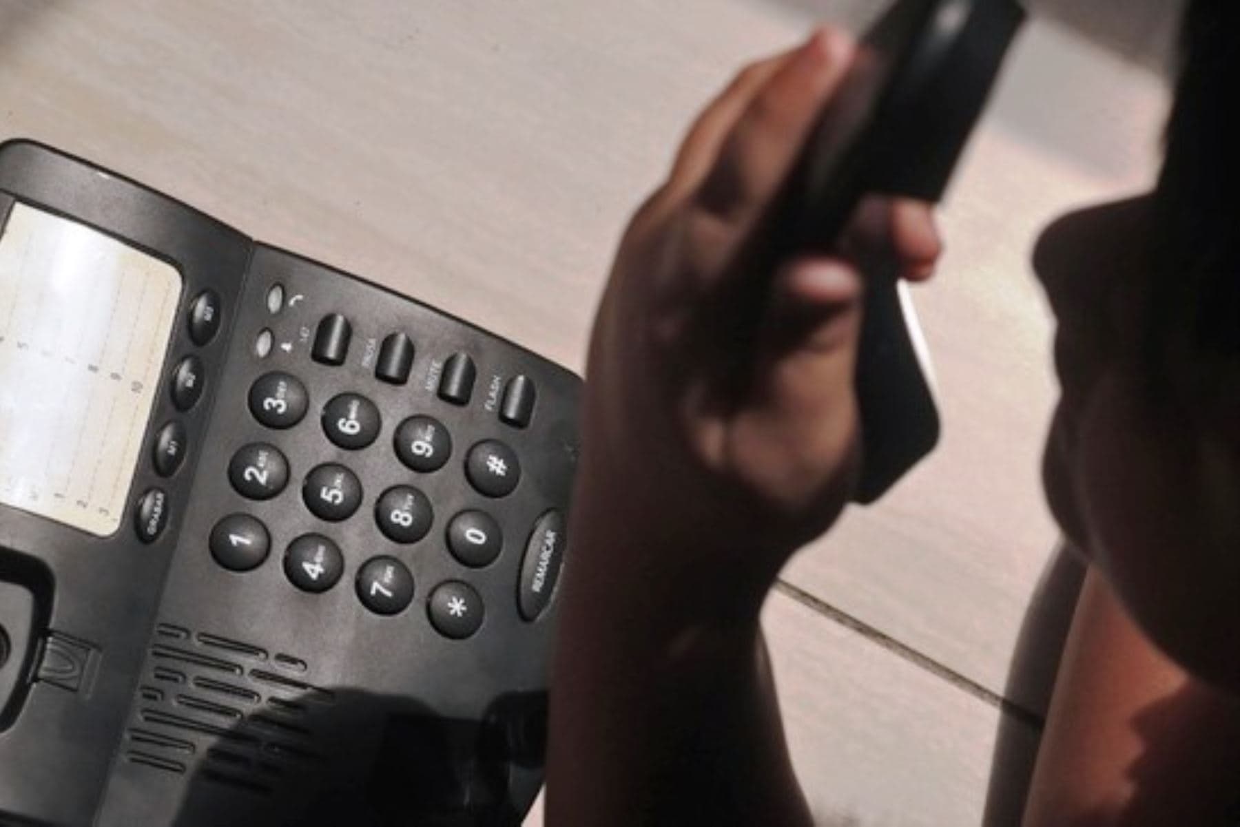 Multan con más de S/ 25 mil a usuarios por hacer llamadas falsas