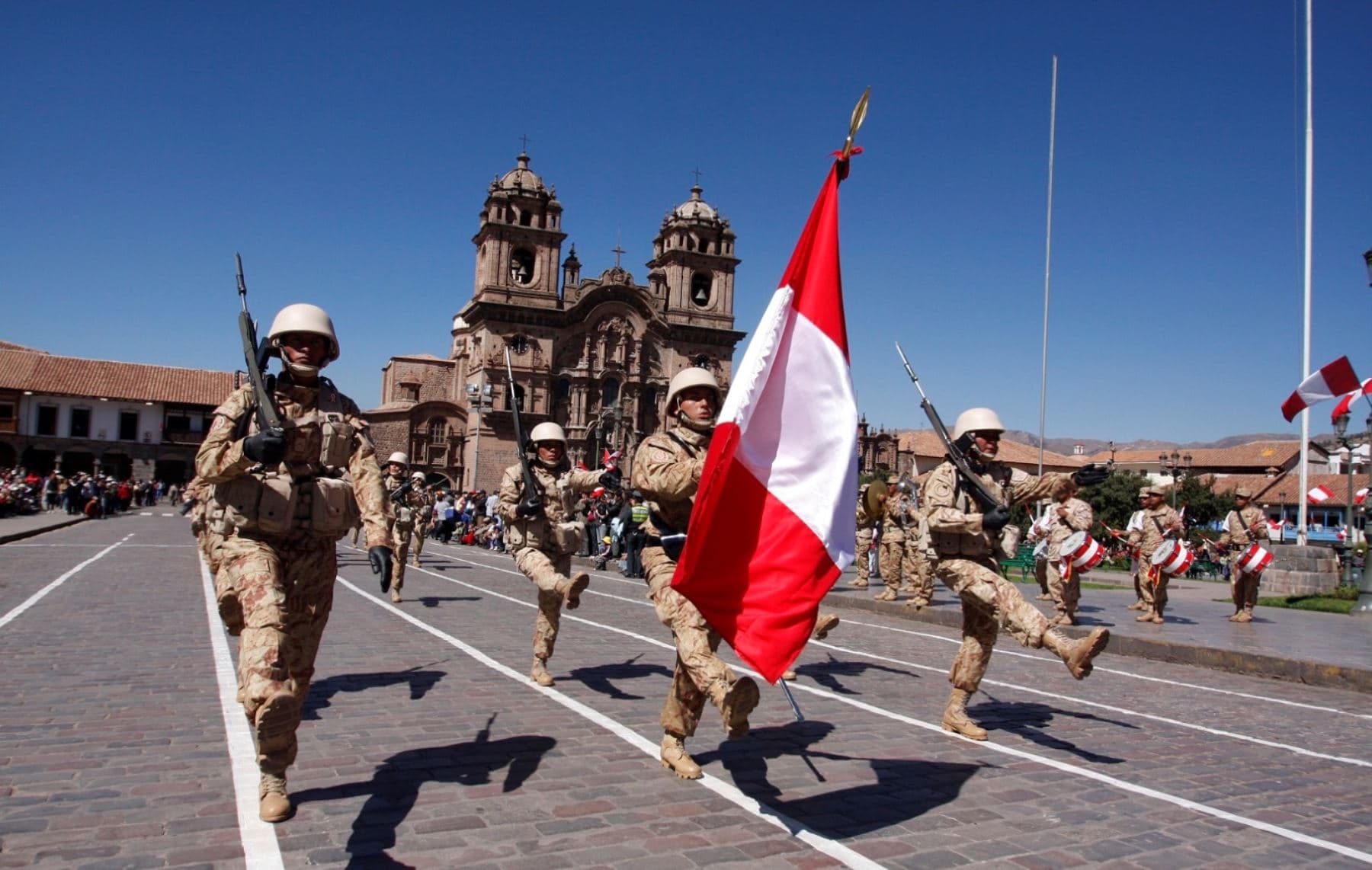 Cusco ordena usar quechua en ceremonias y atención pública