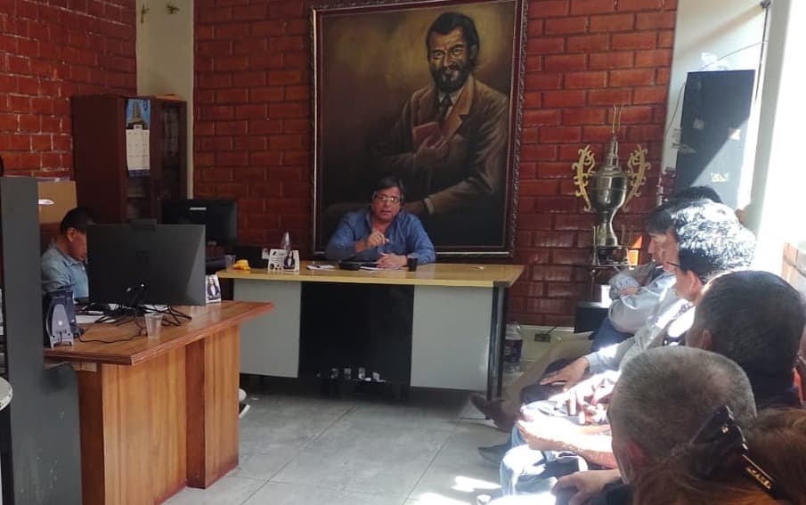 Sutep acatará huelga de hambre desde mañana por alza salarial