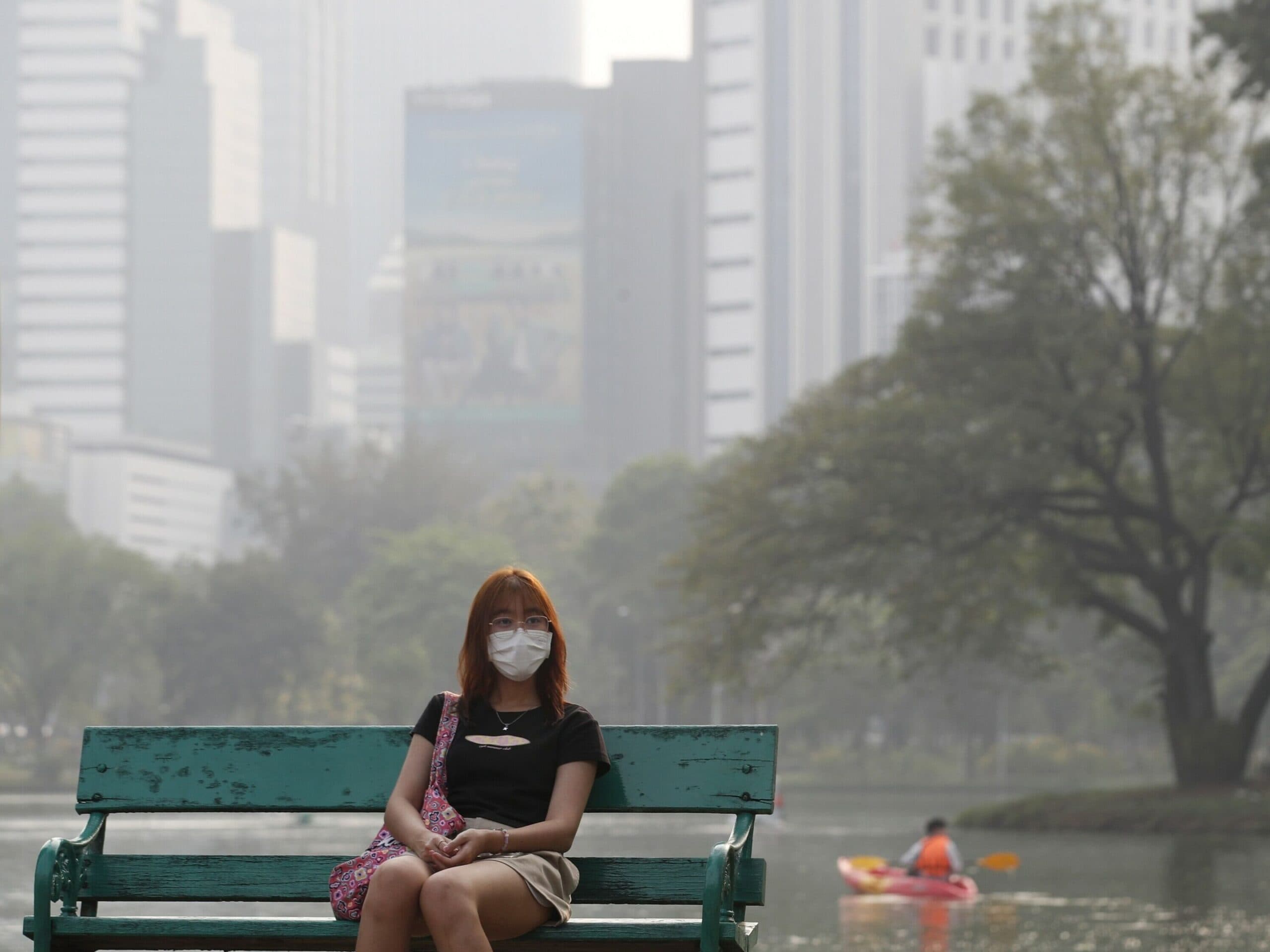 Altos niveles de smog obligan a cerrar las escuelas en Bangkok