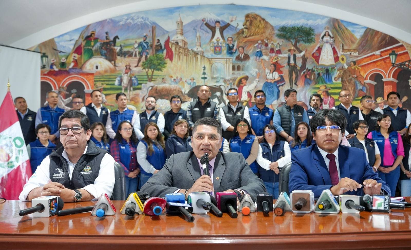 Víctor Hugo Rivera dice que acatará fallo del JNE que declara su vacancia