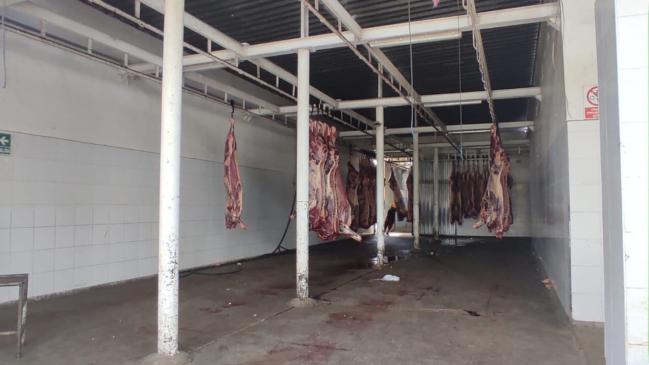 Revelan cobros irregulares en el camal municipal de Río Seco
