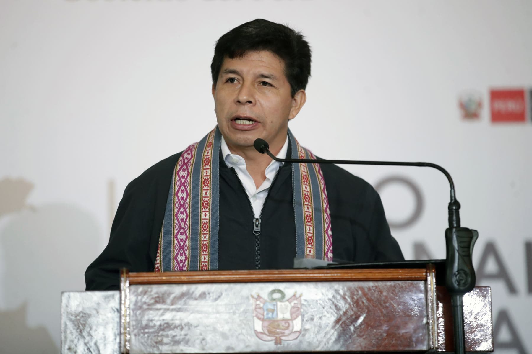“He venido a trabajar por el Perú y no a robarle a este país”
