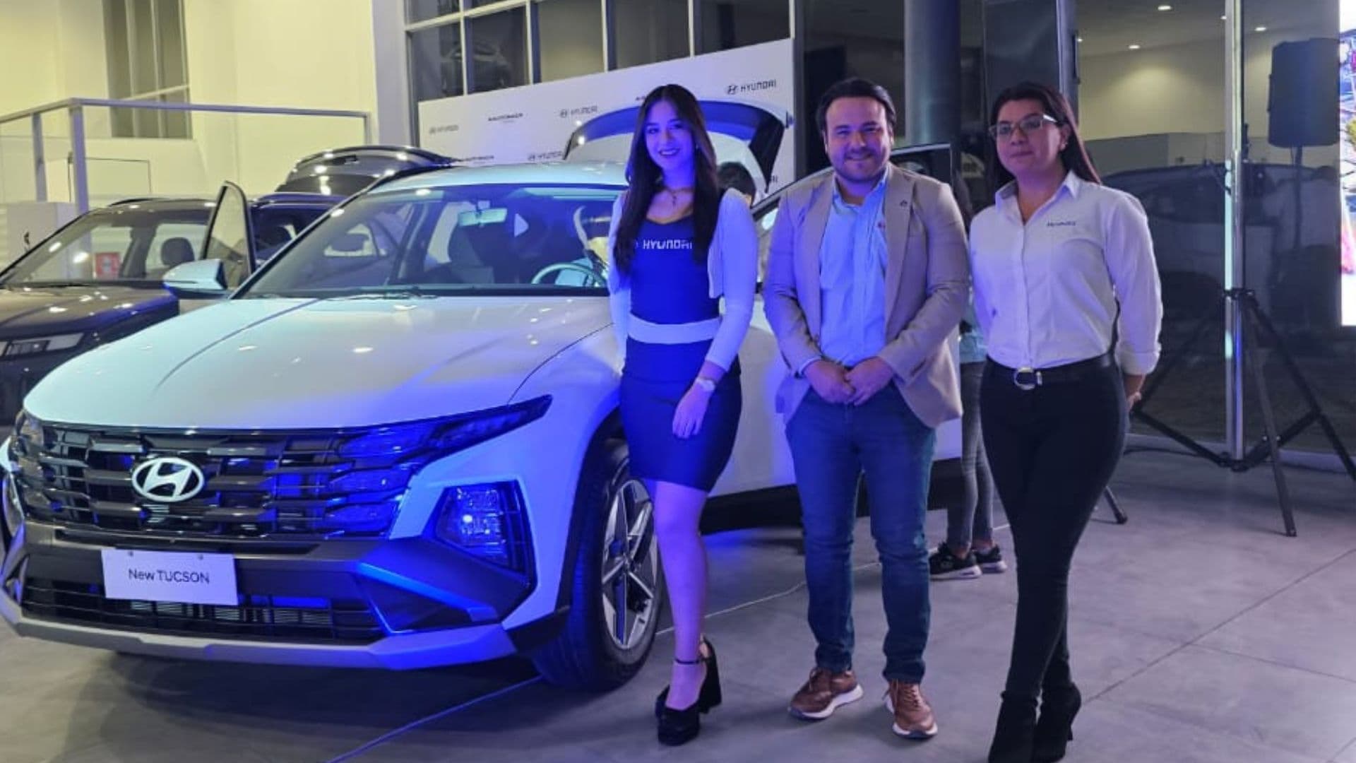 Autoniza Hyundai presentó los modernos New CRETA y New TUCSON