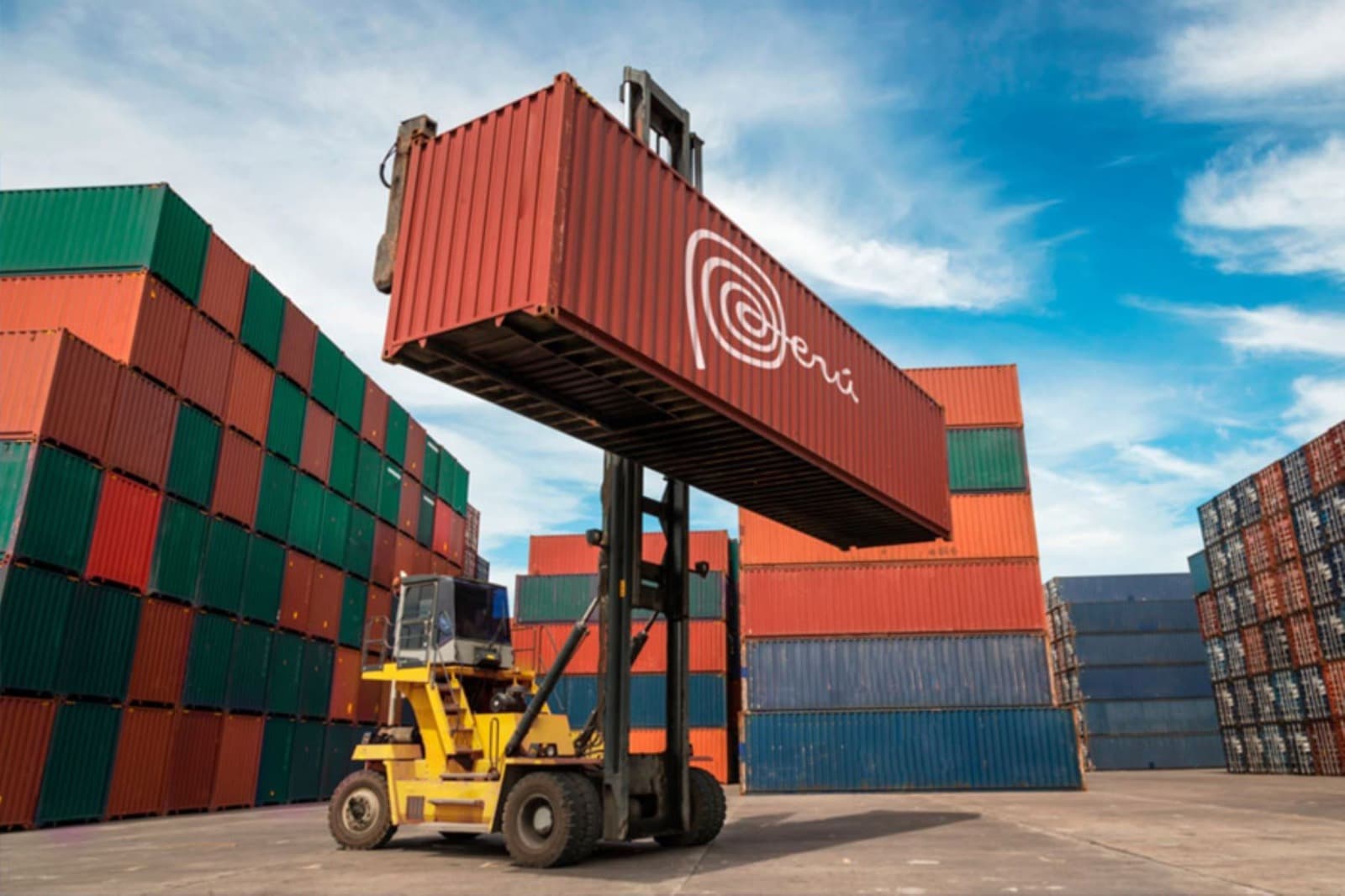 Perú suma 7,835 empresas exportadoras hasta agosto
