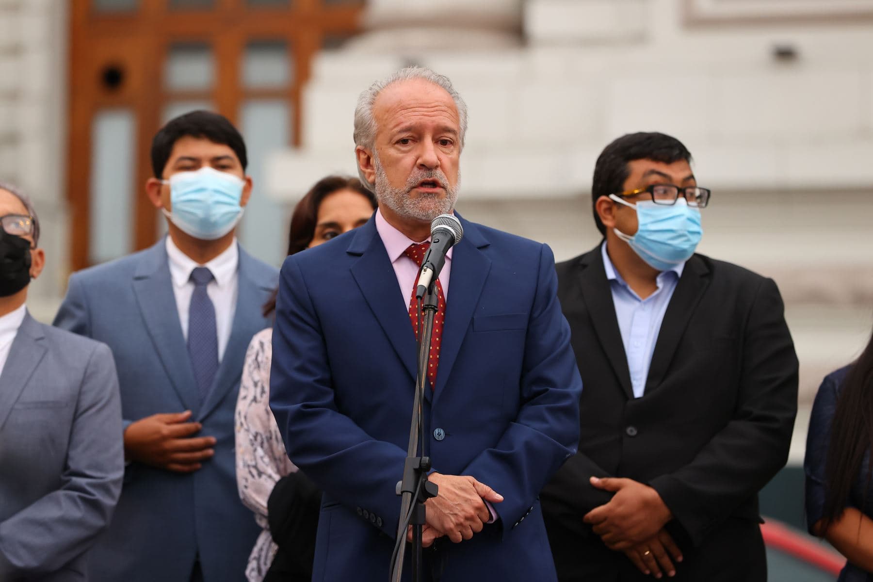 Fuerza Popular plantea suspender temporalmente ISC a los combustibles