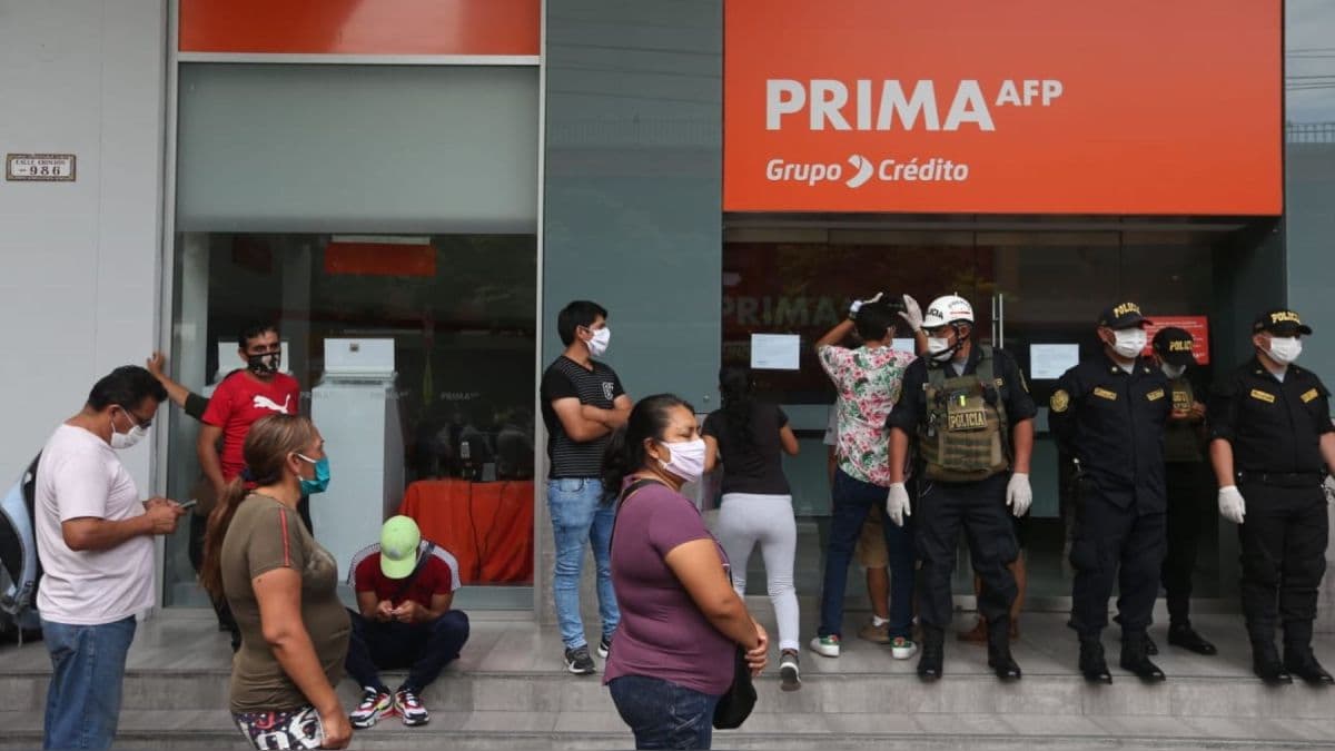 AFP: Congreso insistirá mañana con desafiliación y traspaso de fondos