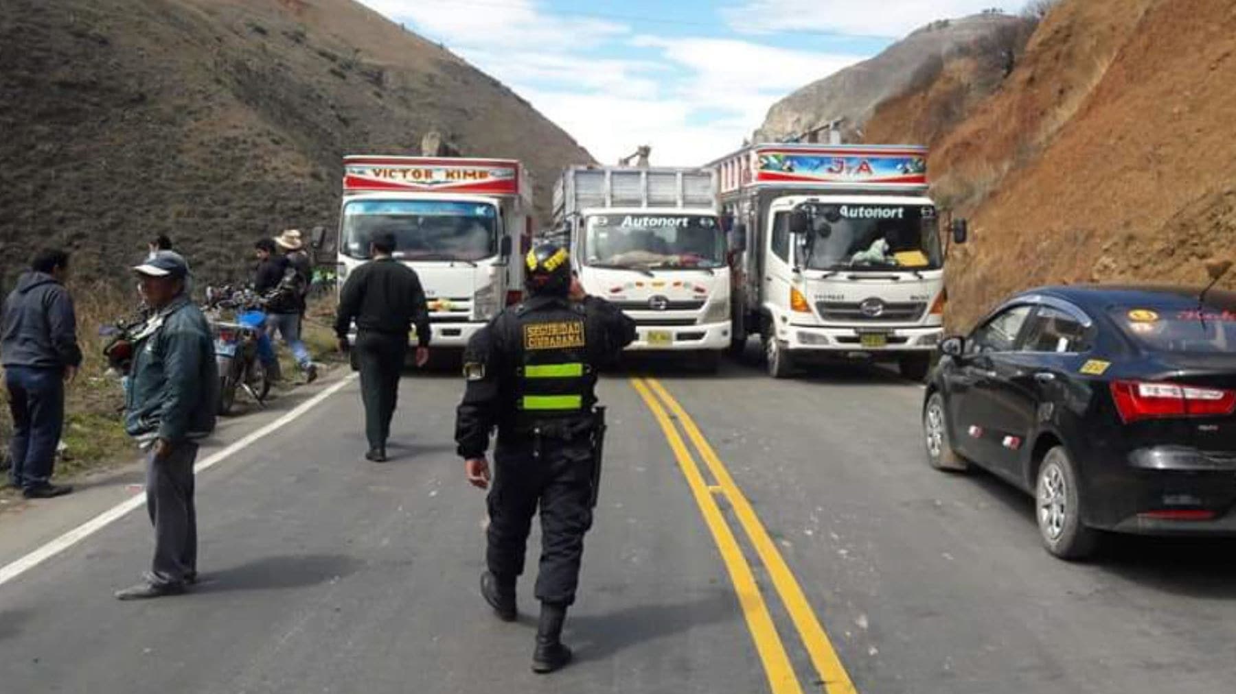 Transportistas acatarán paro el próximo 30 para exigir mejoras