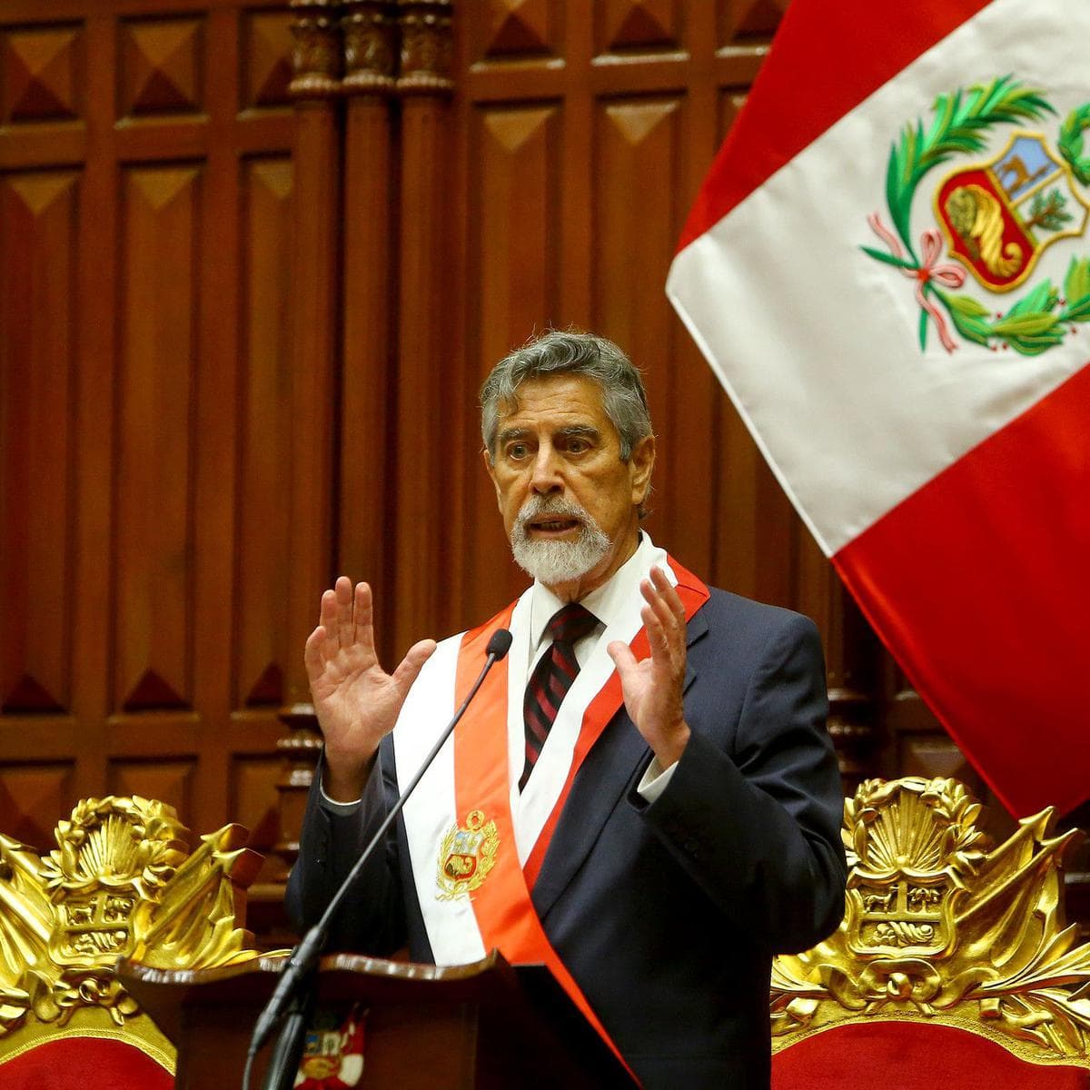 Sagasti: “Estaremos a disposición de los ministros del nuevo gobierno”