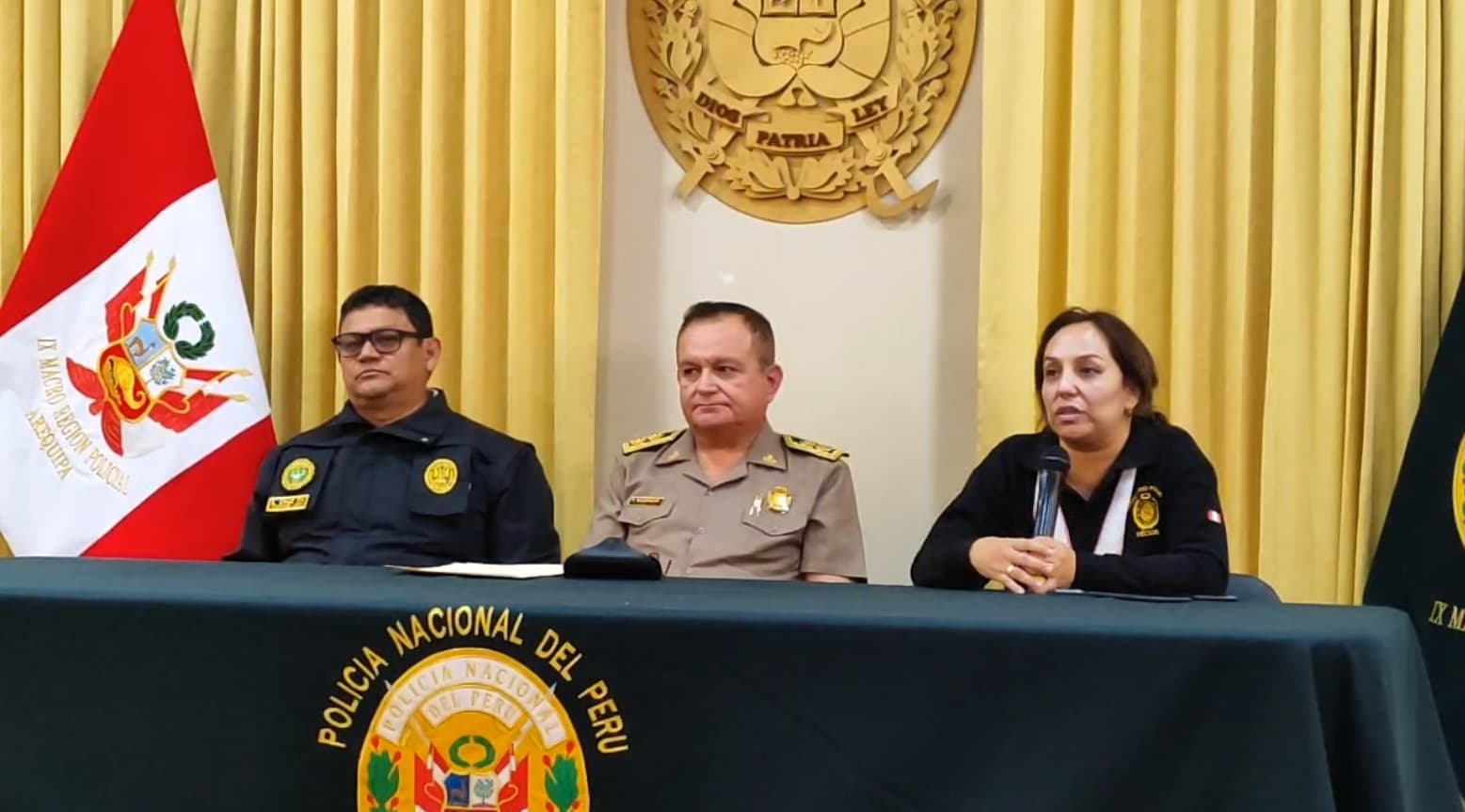 Detienen a numerosa banda con mil 680 celulares y otros bienes