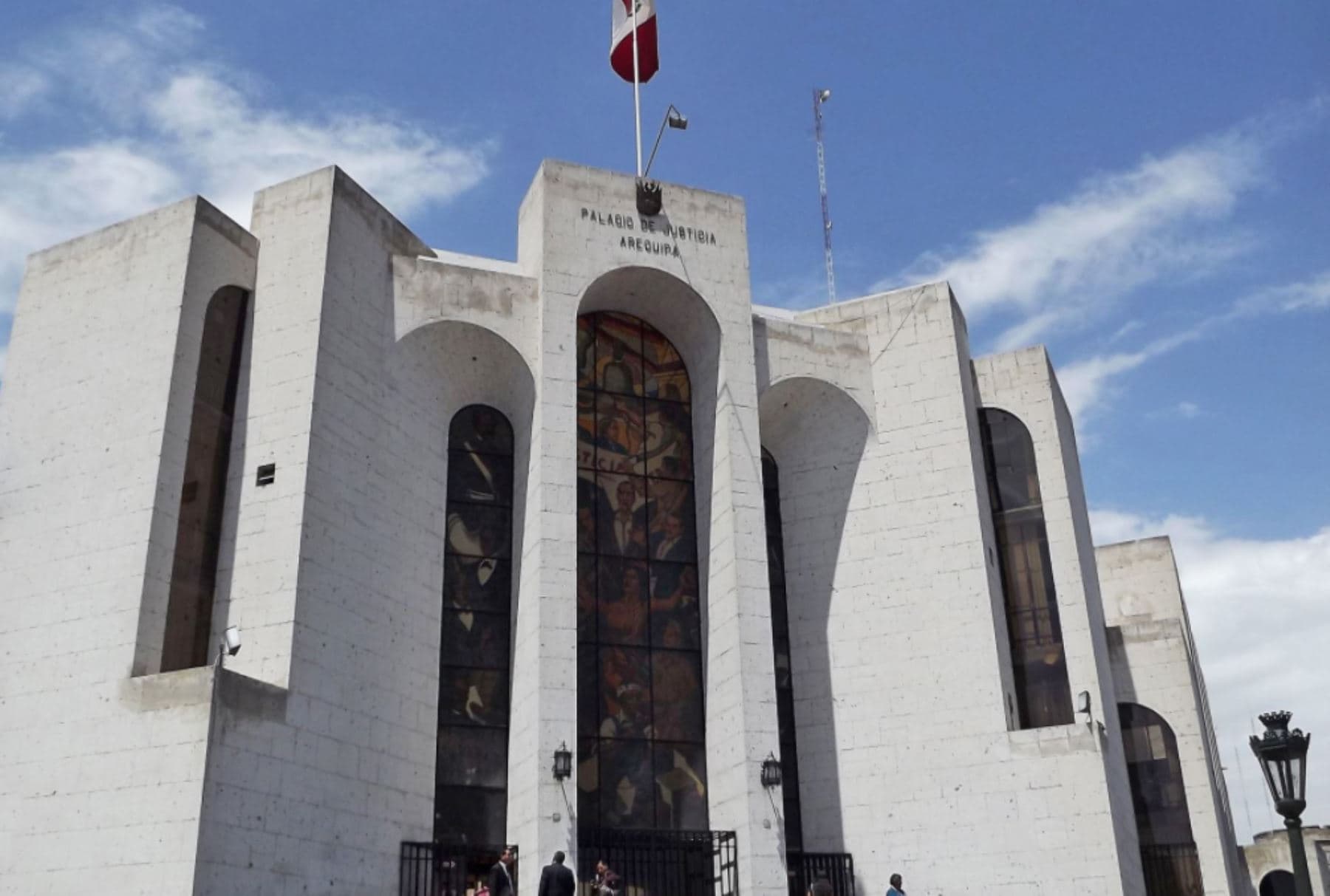 Poder Judicial logra acuerdos clave para mejora de locales