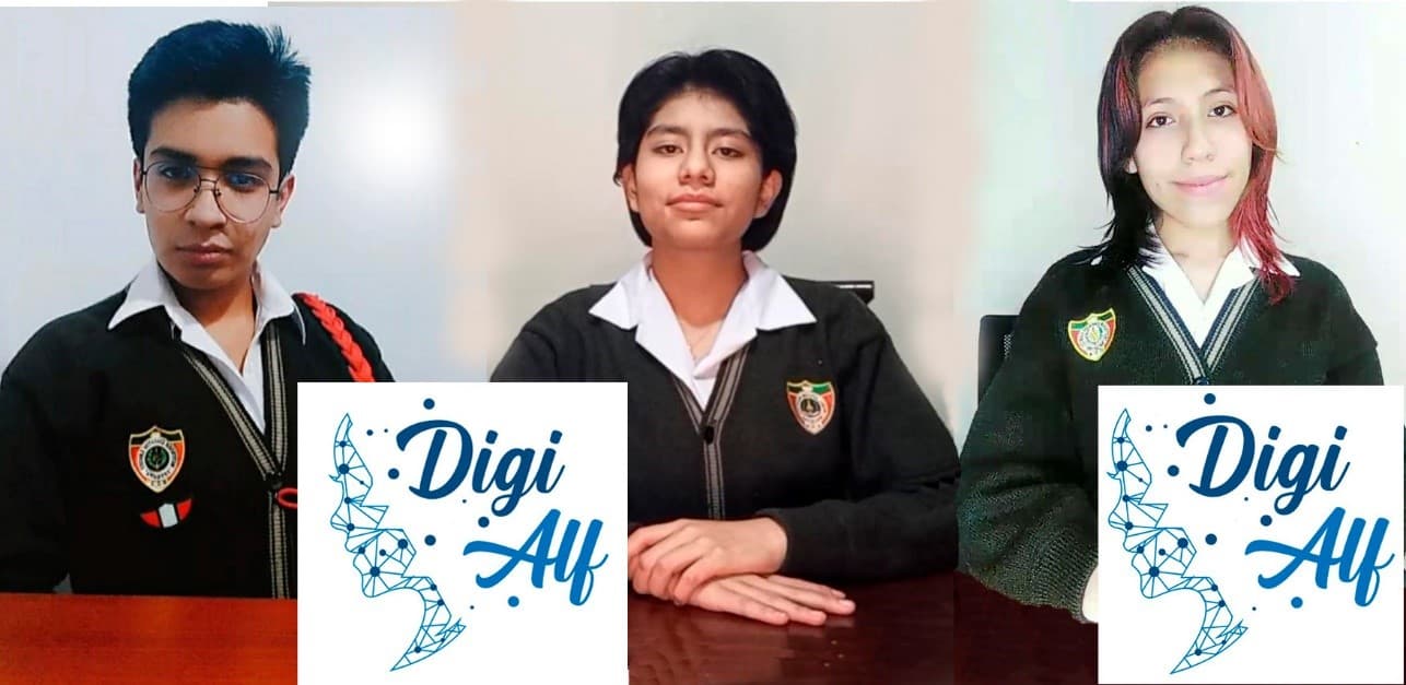 Alumnos del colegio del Ejército presentan proyecto de alfabetización digital