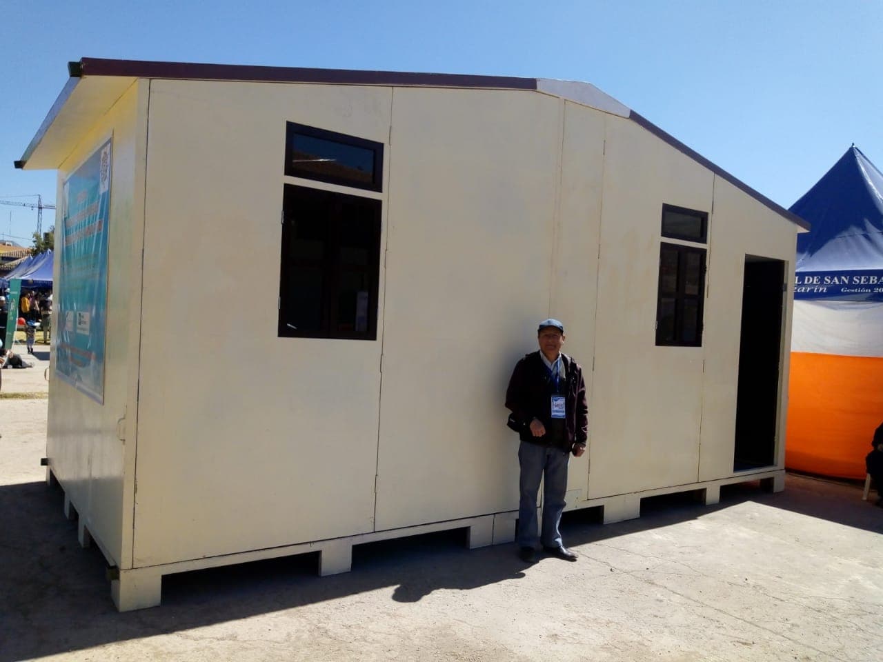 Construyen casa solar térmica para afrontar heladas