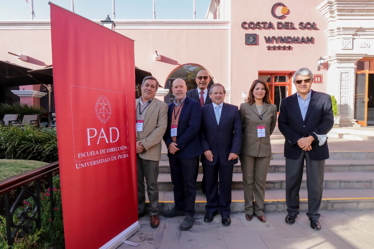 Universidad instruye a empresarios mistianos