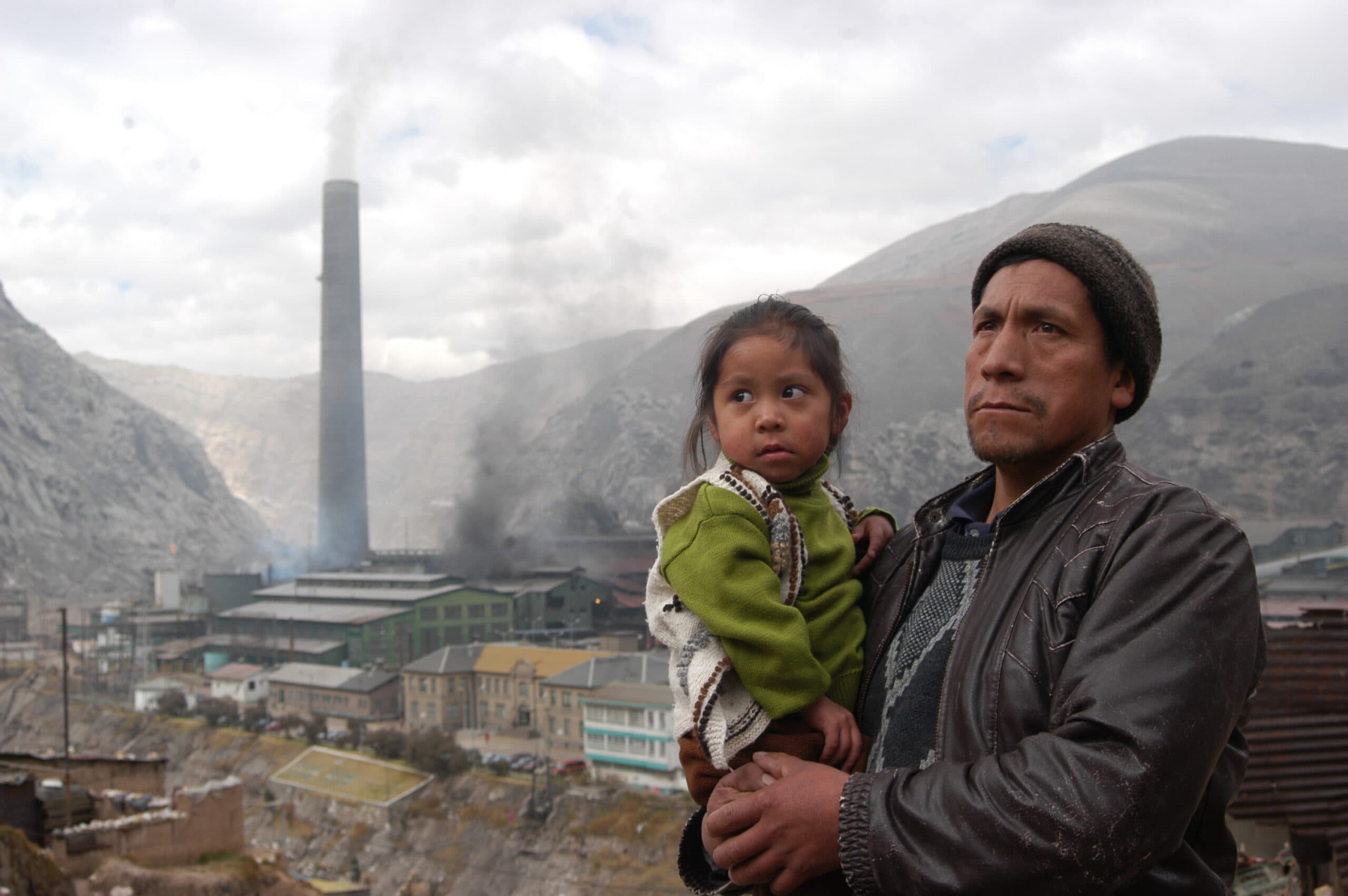 Responsabilizan al Estado por la contaminación de minera en La Oroya